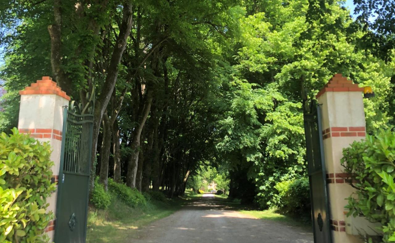 Chateau De Vaux Yvré-lʼÉvêque Eksteriør bilde